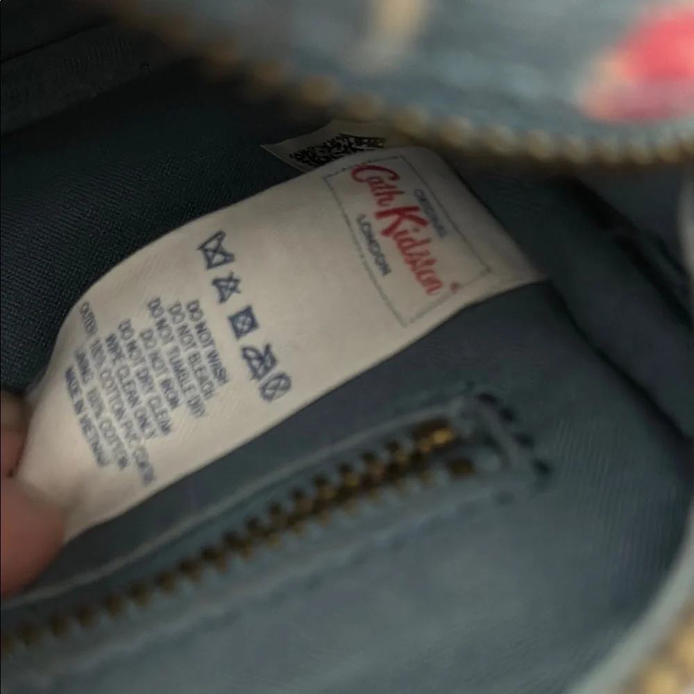 Cath Kidston London Floral Crossbody Bag - Picture 11 of 11